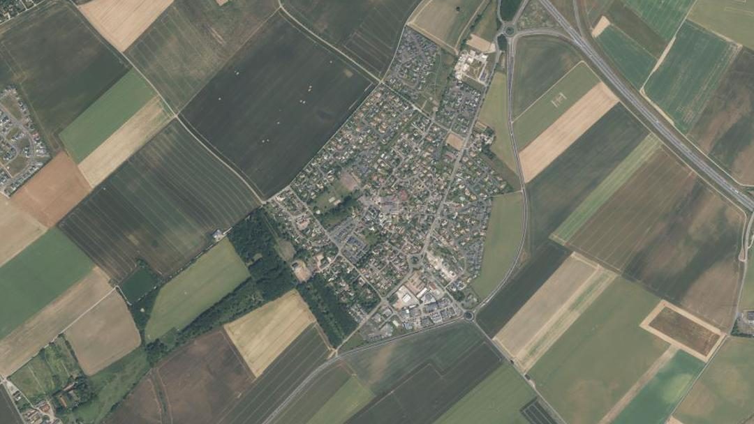 Photo 2 — Éterville, Calvados (14930)