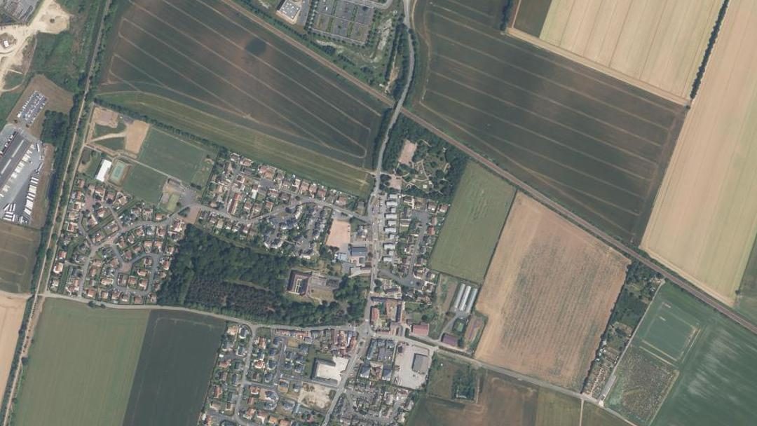 Photo 2 — Grentheville, Calvados (14540)