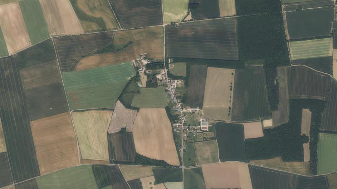 Photo 2 — Louvagny, Calvados (14170)