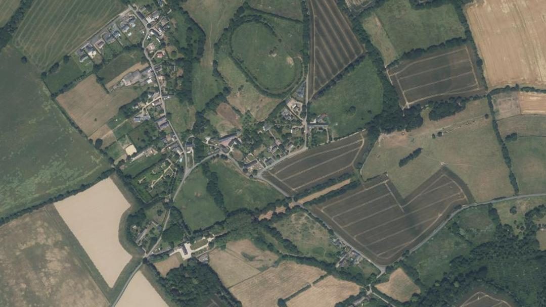 Photo 2 — Parfouru-sur-Odon, Calvados (14310)