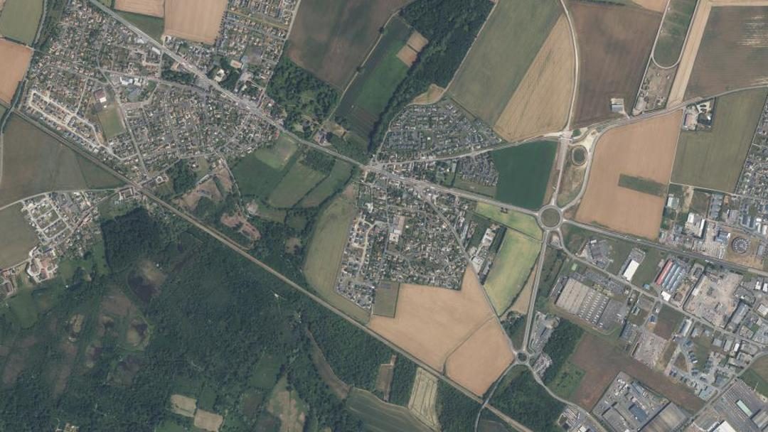 Photo 2 — Vimont, Calvados (14370)