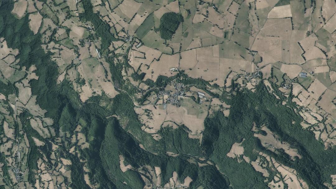 Photo 2 — Auzers, Cantal (15240)
