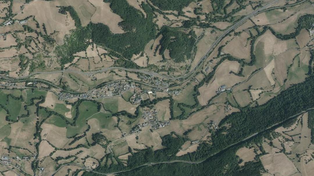 Photo 2 — La Chapelle-d'Alagnon, Cantal (15300)