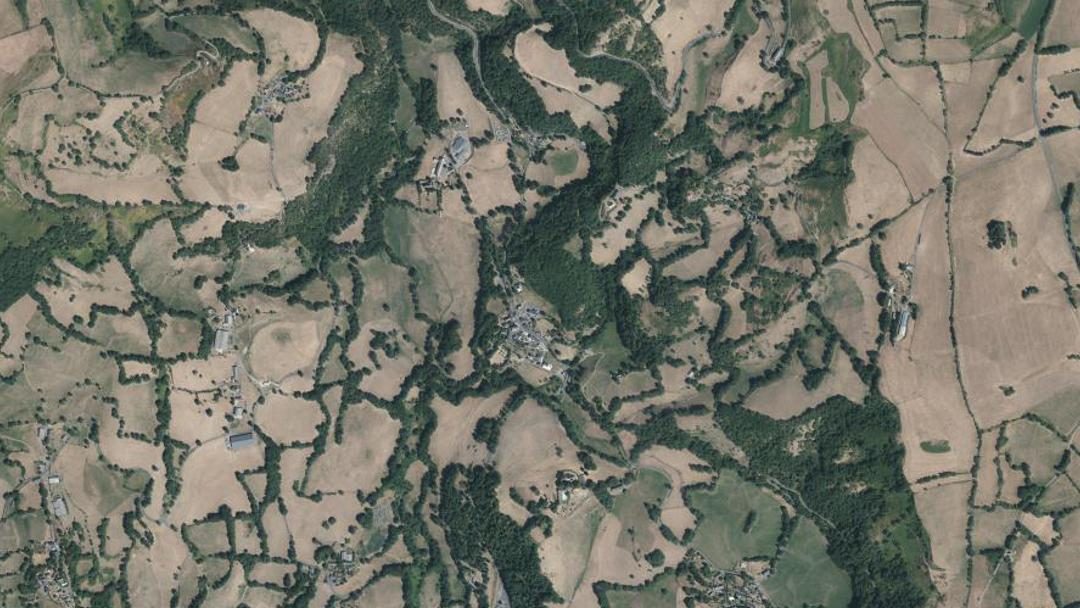 Photo 2 — Jou-sous-Monjou, Cantal (15800)