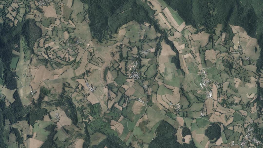 Photo 2 — Lieutadès, Cantal (15110)