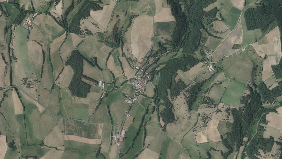 Photo 2 — Mentières, Cantal (15100)