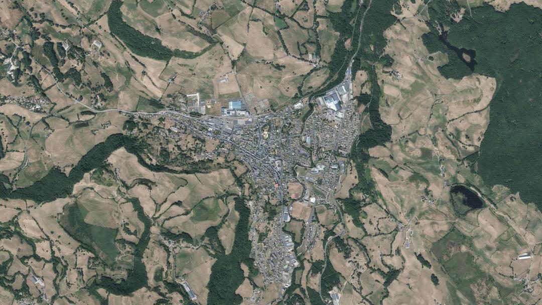 Photo 4 — Riom-ès-Montagnes, Cantal (15400)