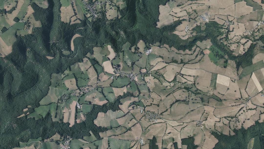 Photo 2 — Saint-Martin-Cantalès, Cantal (15140)