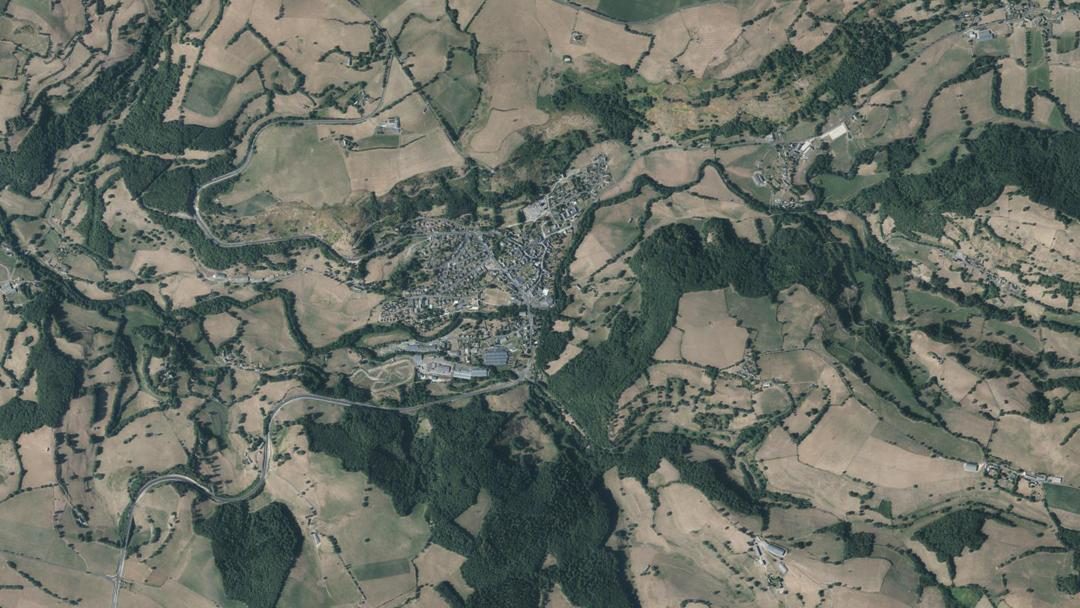 Photo 2 — Saint-Martin-Valmeroux, Cantal (15140)