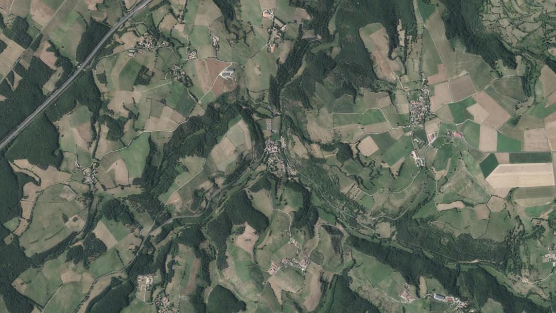 Photo 2 — Saint-Poncy, Cantal (15500)