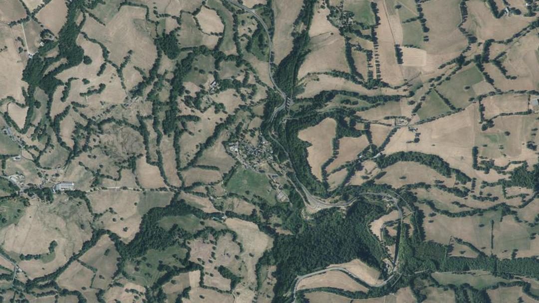 Photo 3 — Salins, Cantal (15200)