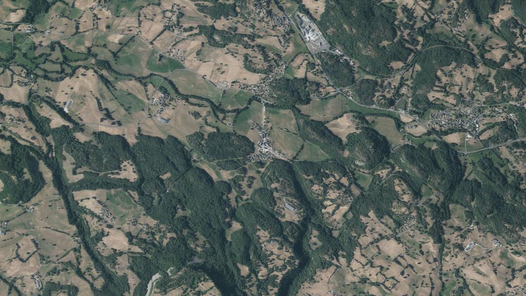 Photo 2 — Vebret, Cantal (15240)