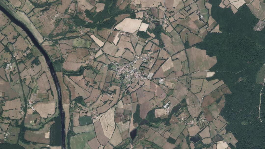 Photo 2 — Abzac, Charente (16500)