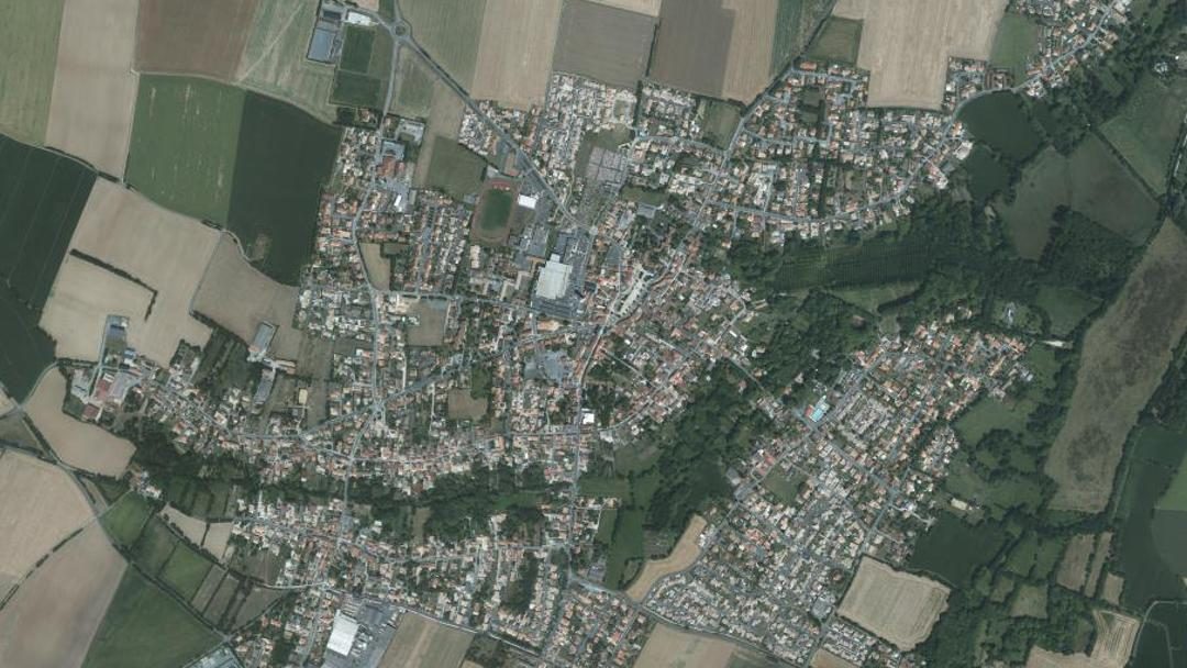 Photo 2 — Aigrefeuille-d'Aunis, Charente-Maritime (17290)