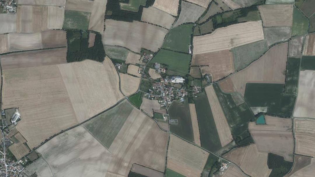 Photo 2 — Annezay, Charente-Maritime (17380)