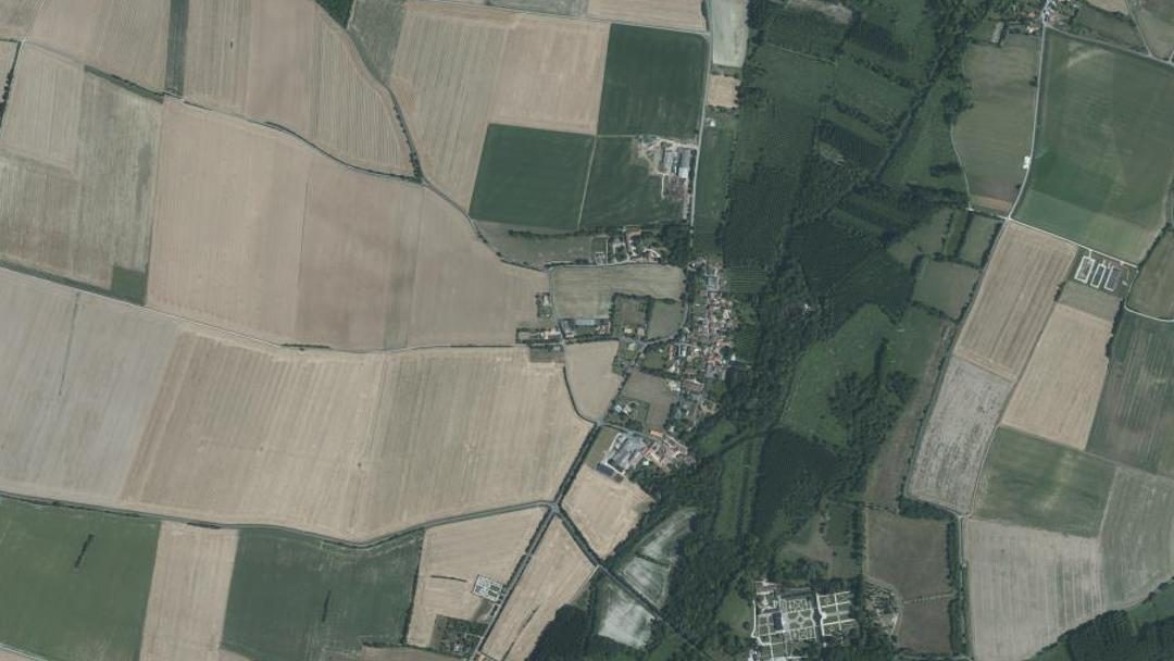 Photo 2 — Antezant-la-Chapelle, Charente-Maritime (17400)