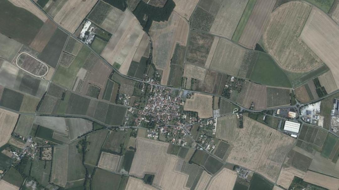 Photo 2 — Blanzac-lès-Matha, Charente-Maritime (17160)