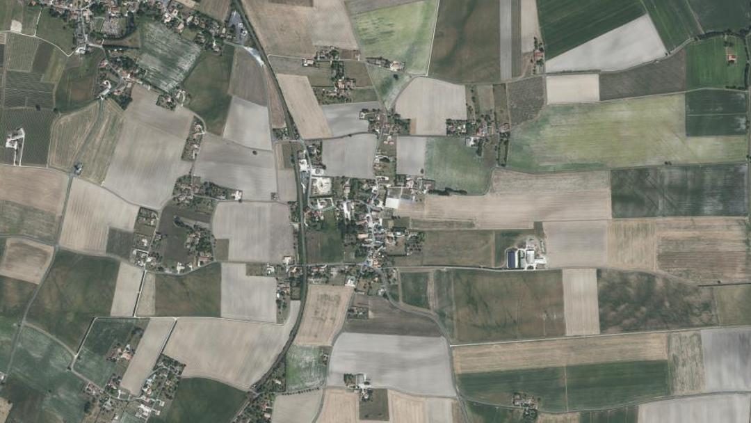 Photo 2 — Fontaines-d'Ozillac, Charente-Maritime (17500)
