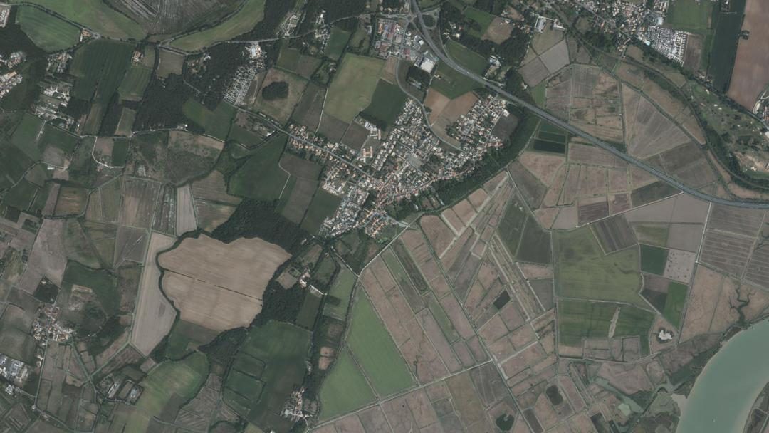 Photo 2 — Saint-Laurent-de-la-Prée, Charente-Maritime (17450)