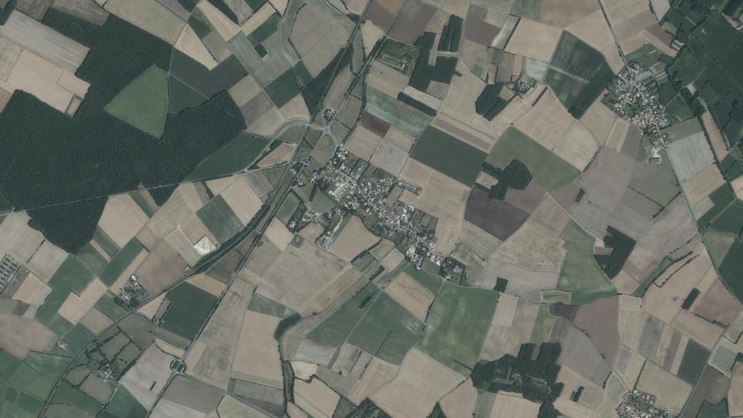 Photo 2 - Saint-Pierre-D'amilly, Charente-Maritime (17700)