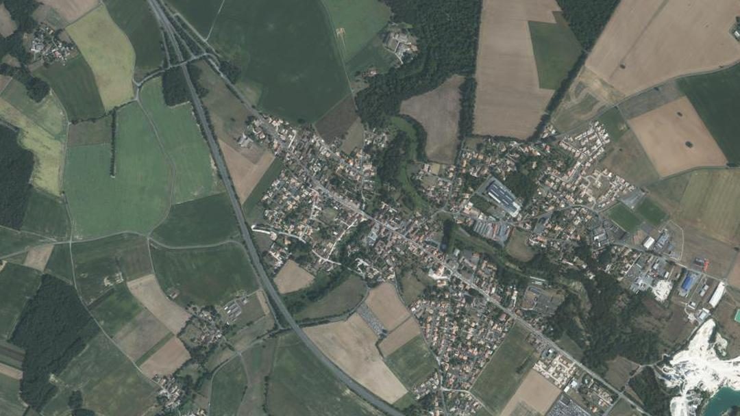 Photo 2 — Saint-Porchaire, Charente-Maritime (17250)