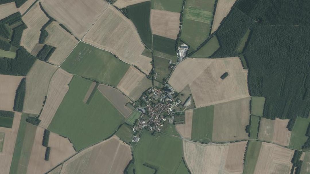 Photo 2 — Saleignes, Charente-Maritime (17510)