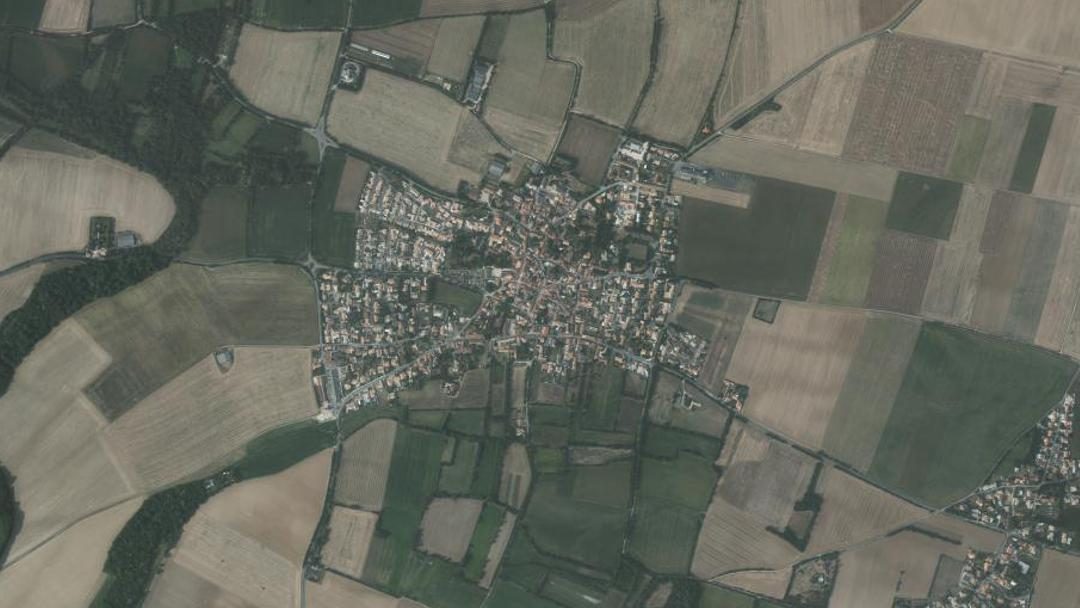 Photo 2 — Thairé, Charente-Maritime (17290)