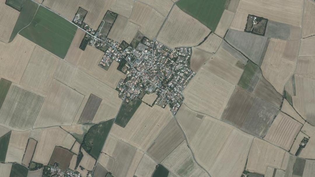 Photo 2 — Vérines, Charente-Maritime (17540)