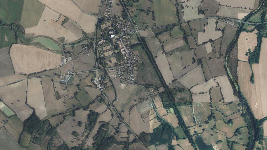 Photo 3 — Ainay-le-Vieil, Cher (18200)