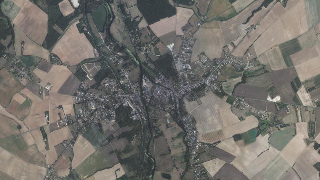 Photo 3 — Châteauneuf-sur-Cher, Cher (18190)