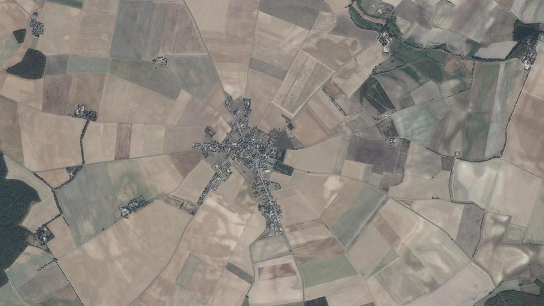 Photo 2 — Étréchy, Cher (18800)