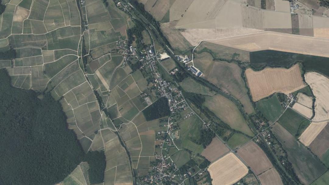 Photo 3 — Thauvenay, Cher (18300)