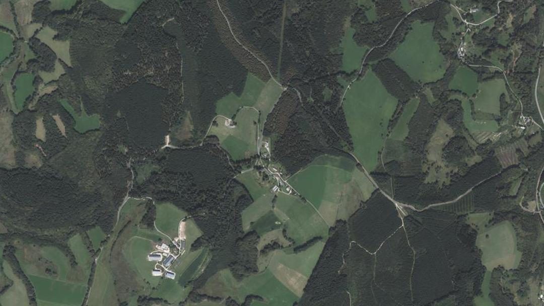 Photo 3 - L'église-Aux-Bois, Corrèze (19170)