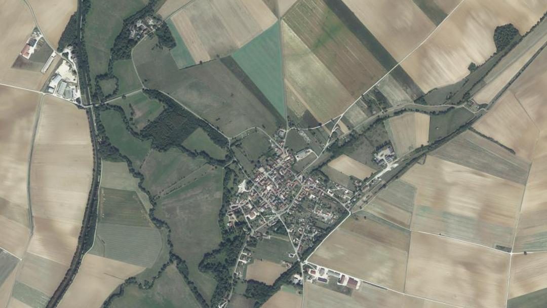 Photo 2 — Champagne-sur-Vingeanne, Côte-d'Or (21310)