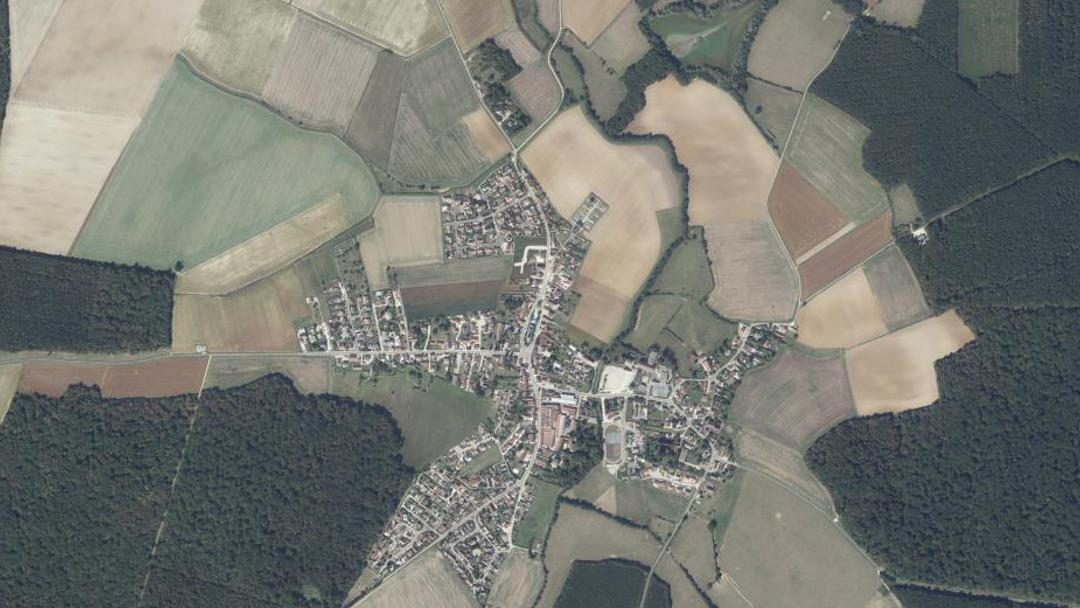 Photo 2 — Longchamp, Côte-d'Or (21110)