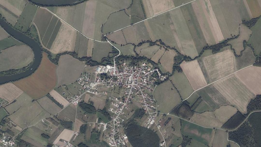 Photo 2 — Perrigny-sur-l'Ognon, Côte-d'Or (21270)