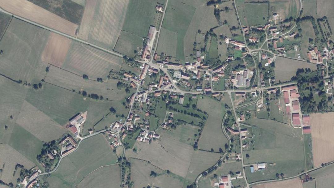 Vue de Rouvres-sous-Meilly, Côte-d'Or (21320)