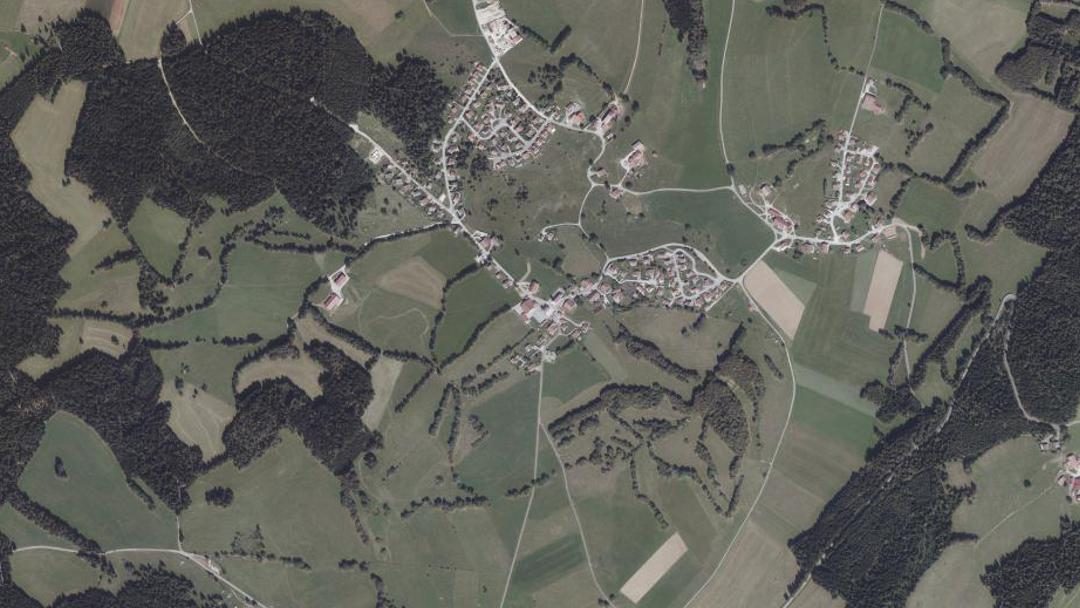 Photo 2 — Les Combes, Doubs (25500)