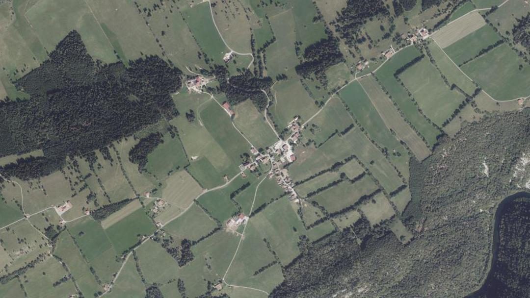 Photo 3 — Grand'Combe-des-Bois, Doubs (25210)
