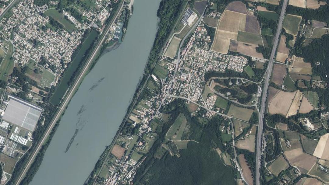 Photo 2 — La Coucourde, Drôme (26740)