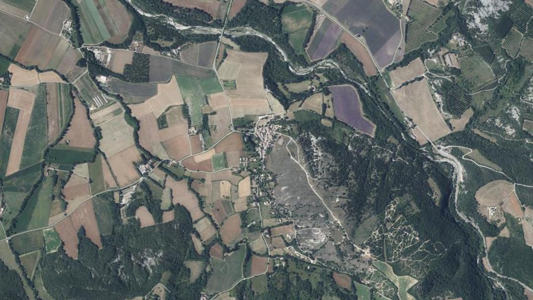Photo 2 — Francillon-sur-Roubion, Drôme (26400)