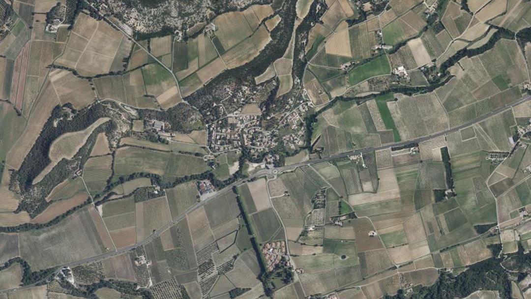 Photo 2 — Saint-Pantaléon-les-Vignes, Drôme (26770)