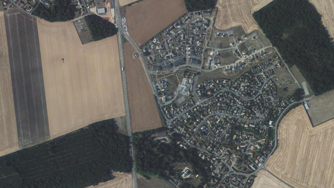 Photo 3 — Angerville-la-Campagne, Eure (27930)