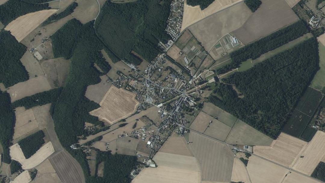 Photo 5 — Mesnil-en-Ouche, Eure (27330)