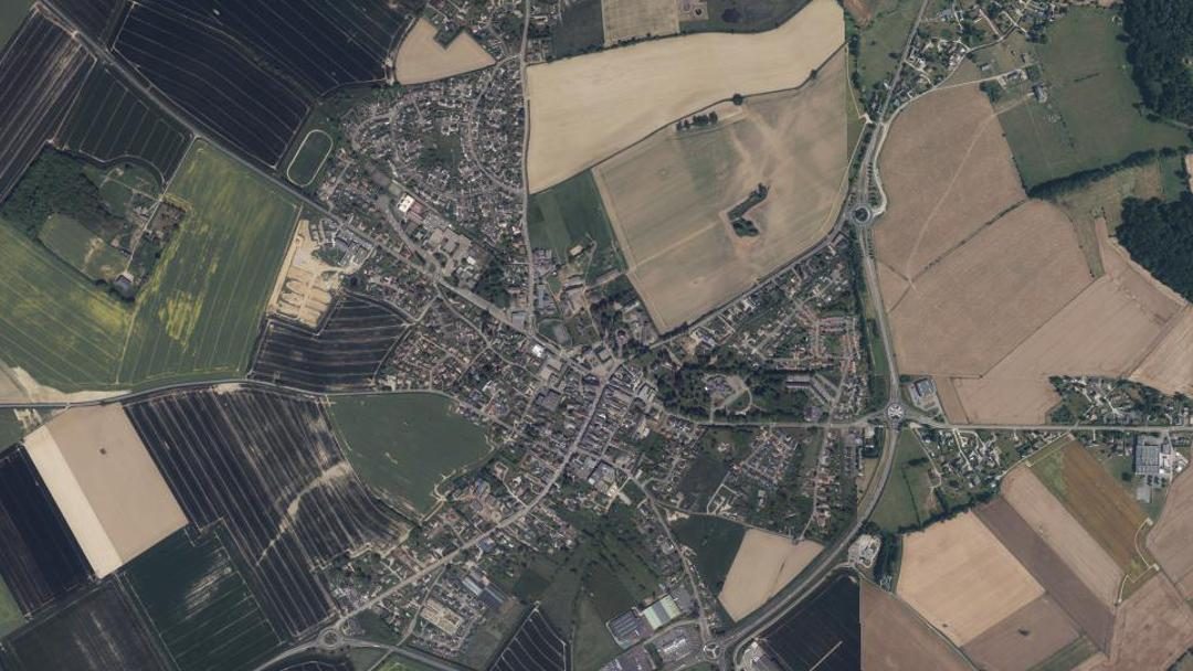 Photo 2 — Grand Bourgtheroulde, Eure (27520)