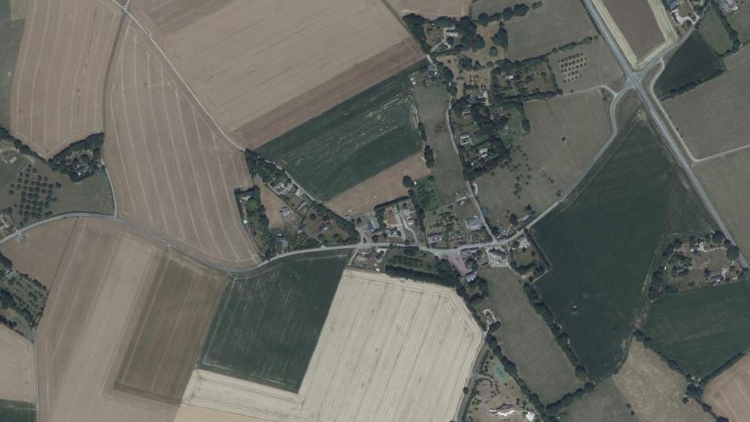 Photo 2 — Le Favril, Eure (27230)