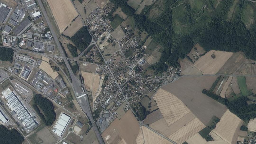 Photo 2 — Heudebouville, Eure (27600)