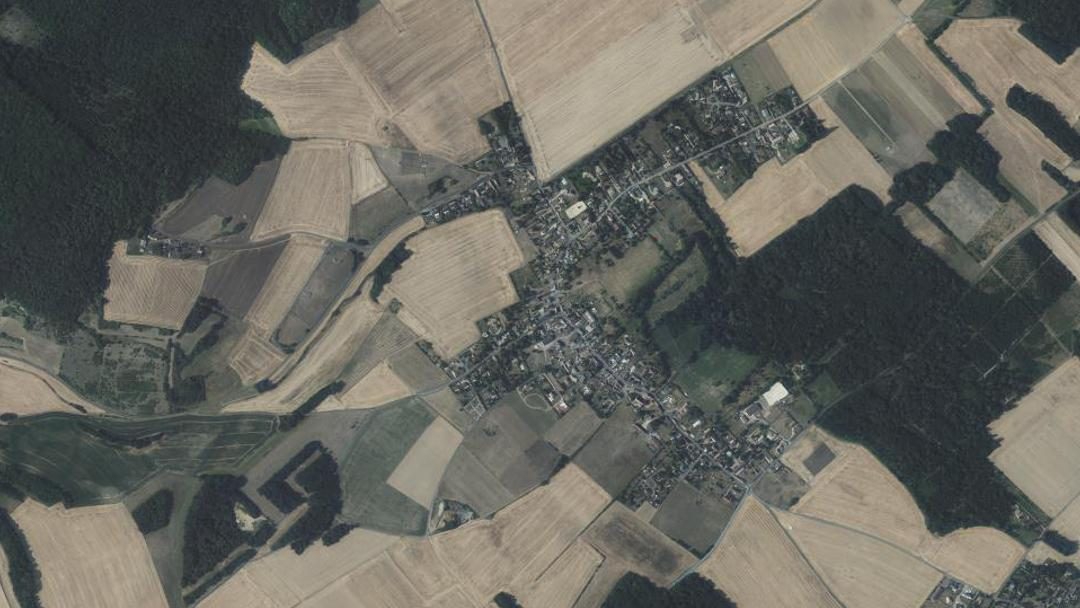 Photo 2 — Jouy-sur-Eure, Eure (27120)