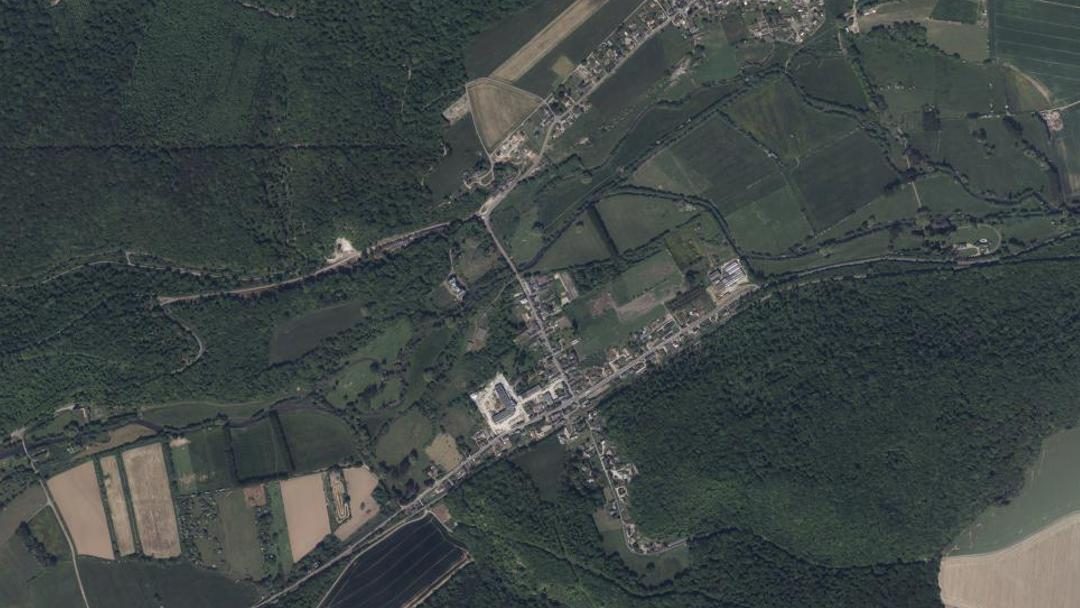 Photo 2 — Radepont, Eure (27380)