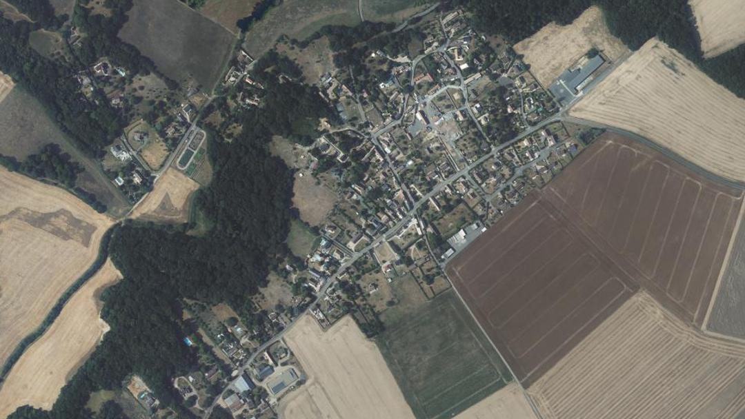 Photo 2 — Sainte-Colombe-près-Vernon, Eure (27950)